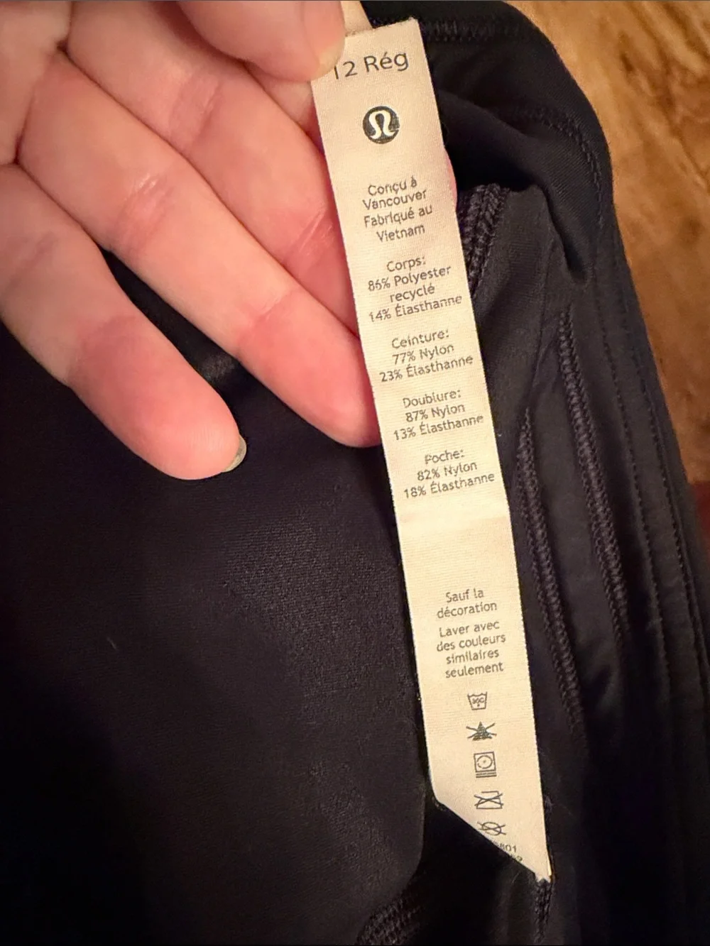Lululemon Pace Rival Skort Skirt black 4 Way Stretch Size 12 leg pockets EUC